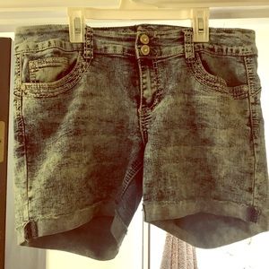 Acid washed jean shorts